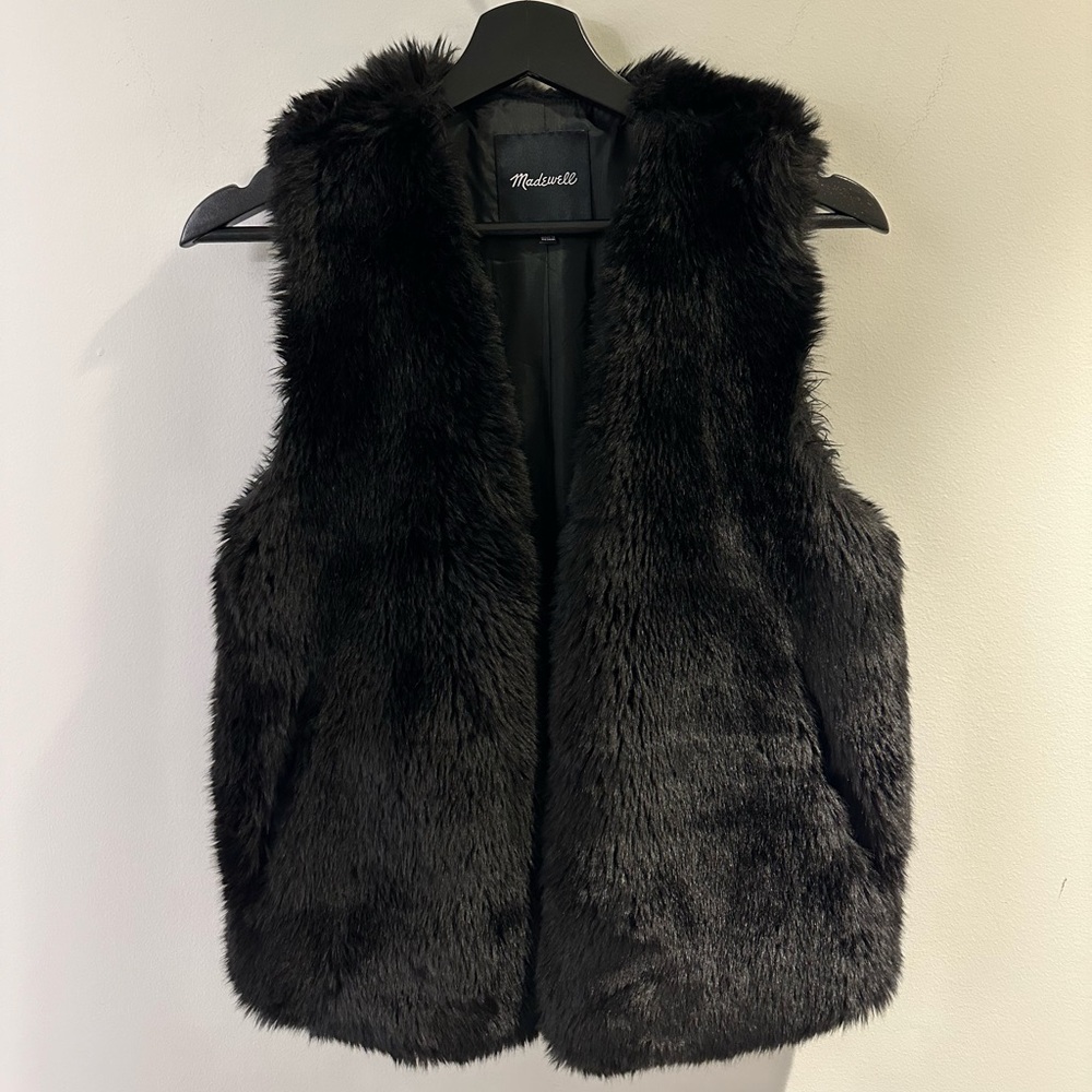 Madewell faux fur vest XS
